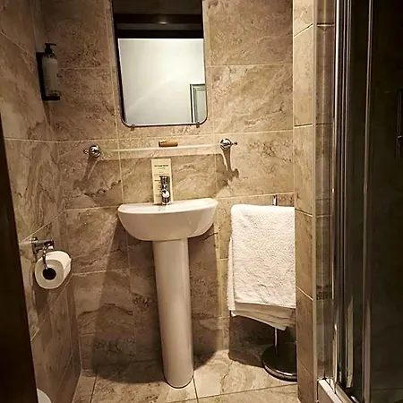 Отель The Draper